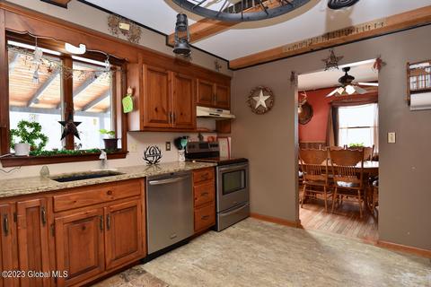 118 Brumley Rd, Fultonville, NY 12072 photo 6