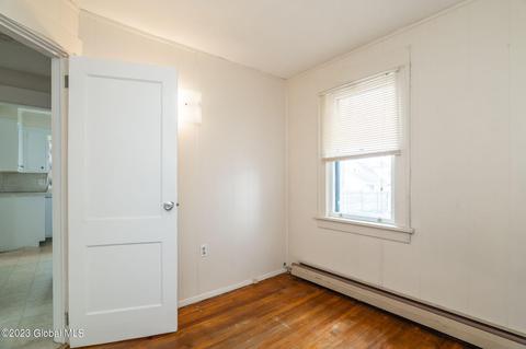 1115 Keyes Ave, Schenectady, NY 12309 photo 18
