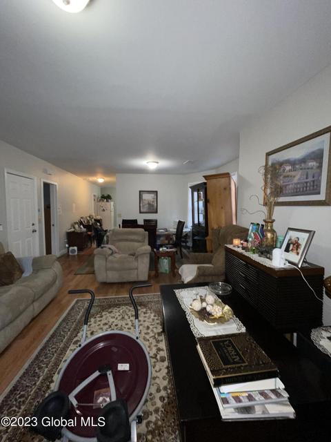 422 Mcclellan St, Schenectady, NY 12304 photo 19