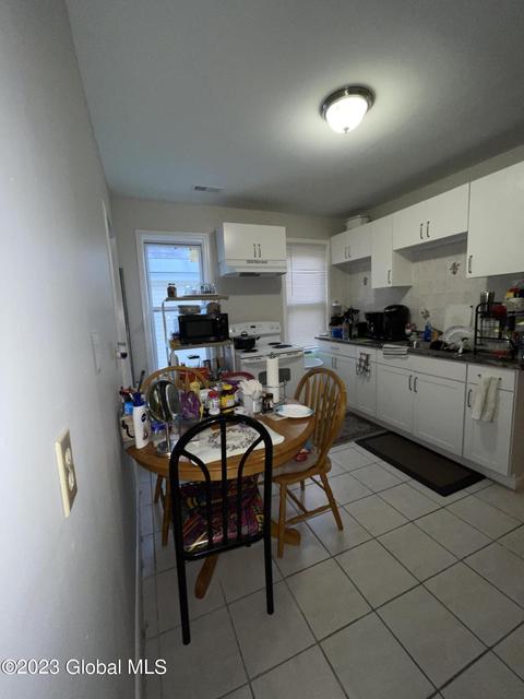 422 Mcclellan St, Schenectady, NY 12304 photo 29