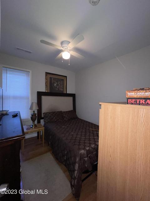 422 Mcclellan St, Schenectady, NY 12304 photo 21