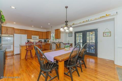 8 Berkshire Dr, Ballston Spa, NY 12020 photo 21