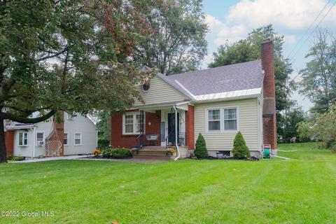 2020 Pyle Rd, Schenectady, NY 12303 photo 2