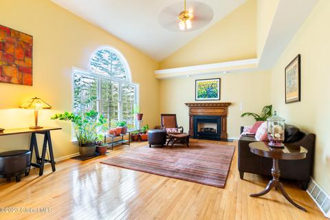 5 Gailes Dr, Slingerlands, NY 12159 photo 9