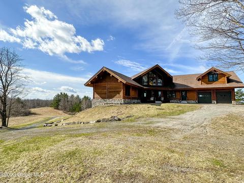 112 Wicks Ln, Argyle, NY 12809 photo 3