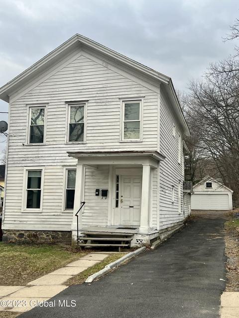 41 Broad St, Gloversville, NY 12078