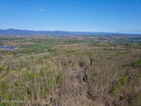 L1 Hickey Off, Hampton, NY 12837 photo 8