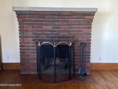 849 Decamp Ave, Schenectady, NY 12309 photo 9