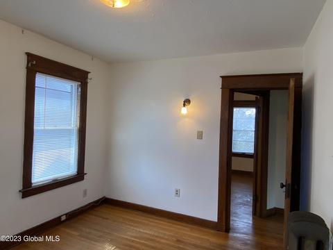 849 Decamp Ave, Schenectady, NY 12309 photo 44