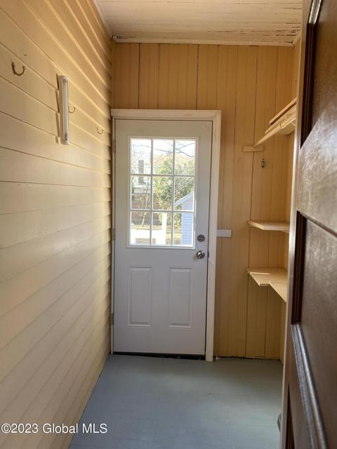 849 Decamp Ave, Schenectady, NY 12309 photo 21
