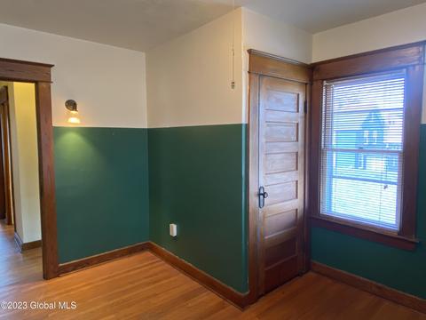 849 Decamp Ave, Schenectady, NY 12309 photo 29
