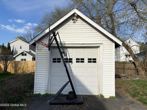 450 Third St, Schenectady, NY 12306 photo 6