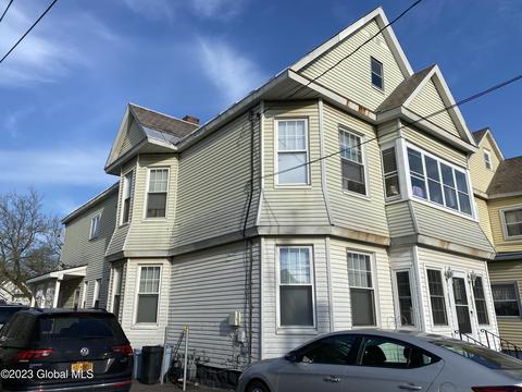 450 Third St, Schenectady, NY 12306 photo 3
