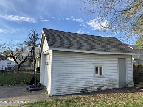 450 Third St, Schenectady, NY 12306 photo 7