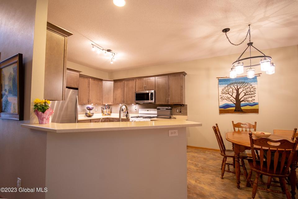  48 Carstead Dr, Slingerlands, NY 12159 photo 17