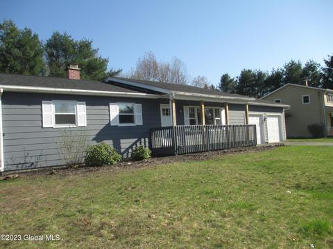 24 Orton Dr, Warrensburg, NY 12885