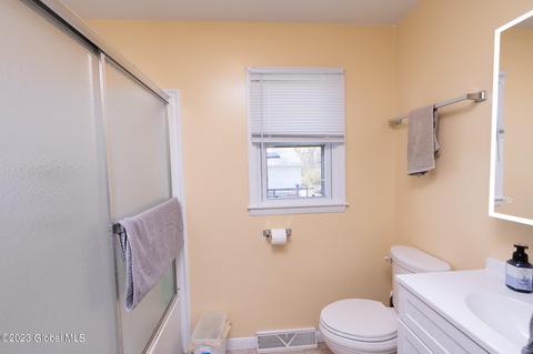 235 Starr Ave, Schenectady, NY 12304 photo 12