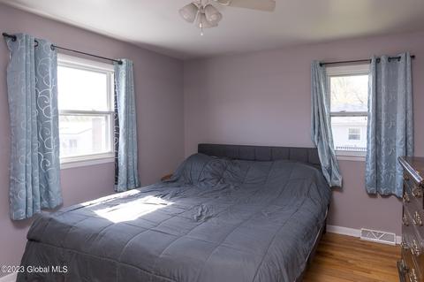 235 Starr Ave, Schenectady, NY 12304 photo 17