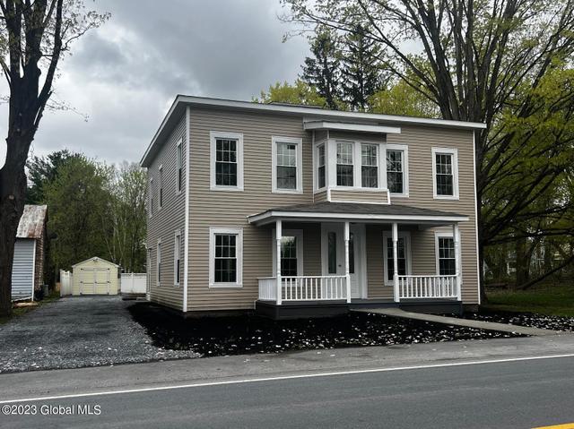 526 Bridge St, Selkirk, NY 12158