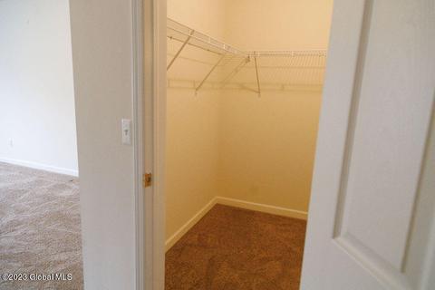 52 Cobblestone Ct, Schenectady, NY 12306 photo 15