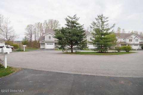 52 Cobblestone Ct, Schenectady, NY 12306 photo 36