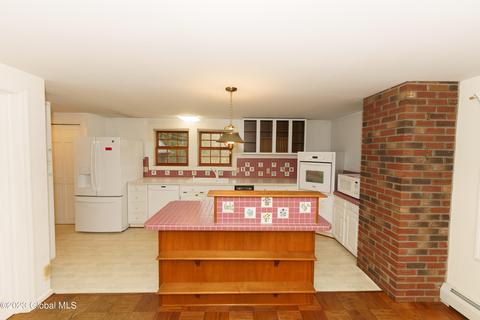 3106 Skyline Dr, Schenectady, NY 12306 photo 10