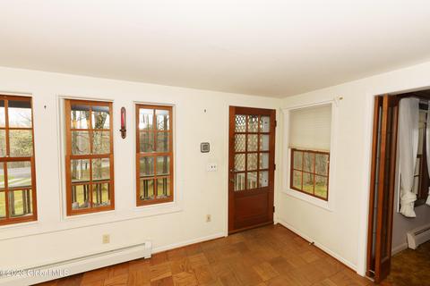 3106 Skyline Dr, Schenectady, NY 12306 photo 9