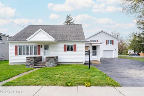 977 Hudson Ave, Stillwater, NY 12170