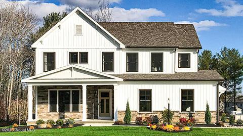 7 Farmington Ct, Glenmont, NY 12077