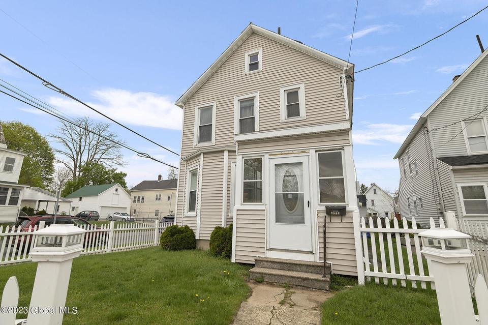  1943 Guilderland Ave, Schenectady, NY 12306 photo 4