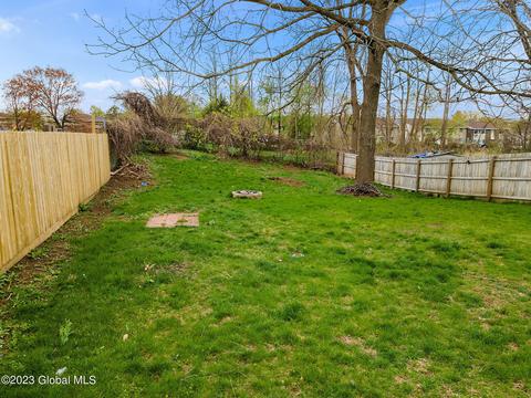 1772 Albany St, Schenectady, NY 12304 photo 24
