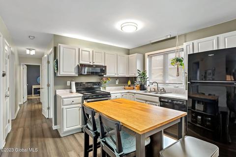 1772 Albany St, Schenectady, NY 12304 photo 9