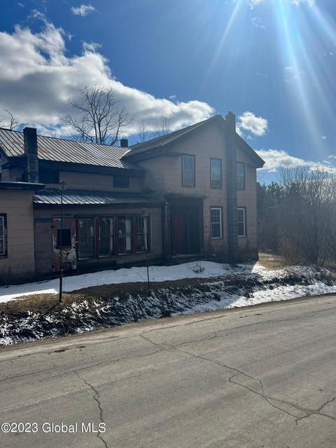801 Oswegatchie Rd, Palatine, NY 13428