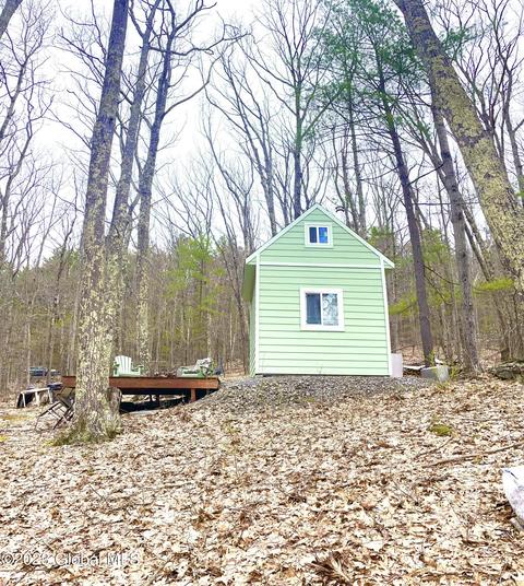 384 Patria Rd, Fulton, NY 12071