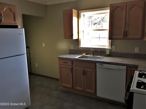 453 3rd St, Schenectady, NY 12306 photo 47