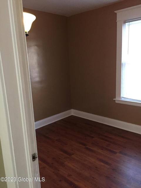 453 3rd St, Schenectady, NY 12306 photo 36