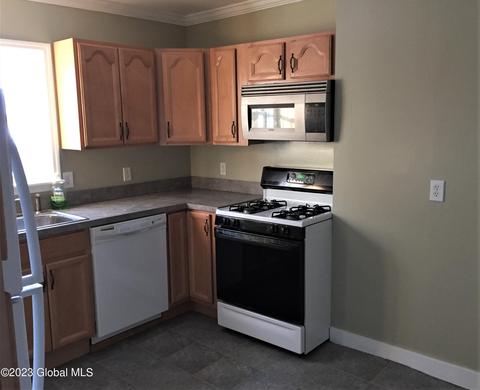 453 3rd St, Schenectady, NY 12306 photo 45