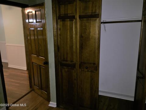 453 3rd St, Schenectady, NY 12306 photo 23