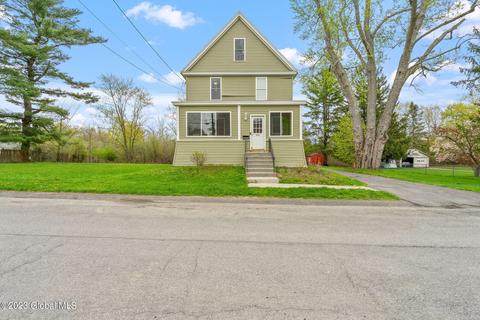 426 Stanford Ave, Schenectady, NY 12304