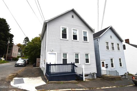 7 Lincoln Ave, Troy, NY 12180