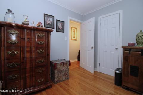 1146 Mcclellan St, Schenectady, NY 12309 photo 23