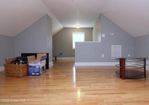 1146 Mcclellan St, Schenectady, NY 12309 photo 34