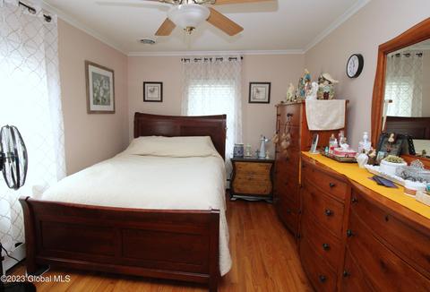 1146 Mcclellan St, Schenectady, NY 12309 photo 24