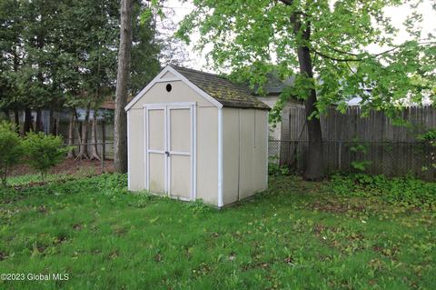 1146 Mcclellan St, Schenectady, NY 12309 photo 37