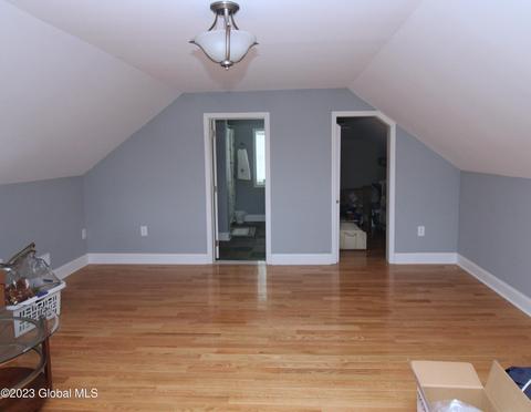 1146 Mcclellan St, Schenectady, NY 12309 photo 32