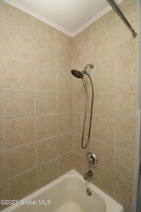 1146 Mcclellan St, Schenectady, NY 12309 photo 21