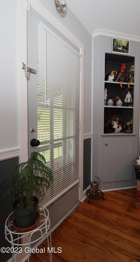 1146 Mcclellan St, Schenectady, NY 12309 photo 11