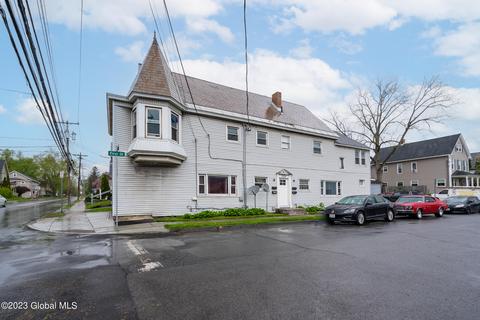 26 Sacandaga Rd, Schenectady, NY 12302