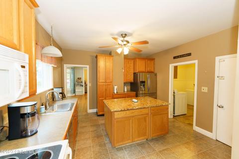 537 Harrison Ave, Schenectady, NY 12306 photo 15