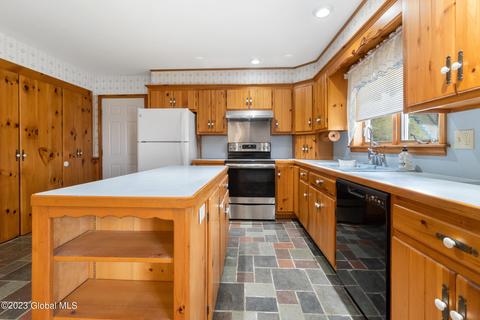 123 Fox Rd, Providence, NY 12850 photo 14